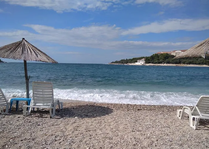 Apartment And Dama Pula